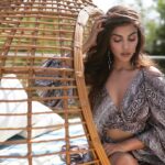 Rhea Chakraborty Instagram - Drops of Jupiter in her hair ... #rheality #notagirlnotyetawoman 📸- @shreko , styled by - @sukritigrover , hair - @amitthakur_hair , makeup - @tejasshahmakeup