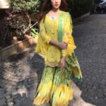 Rhea Chakraborty Instagram - Sunshine vibes ☀️ in this stunning @sukritiandaakritiofficial outfit ! Love these girls @aakriti_g @sukritigrover #rheality