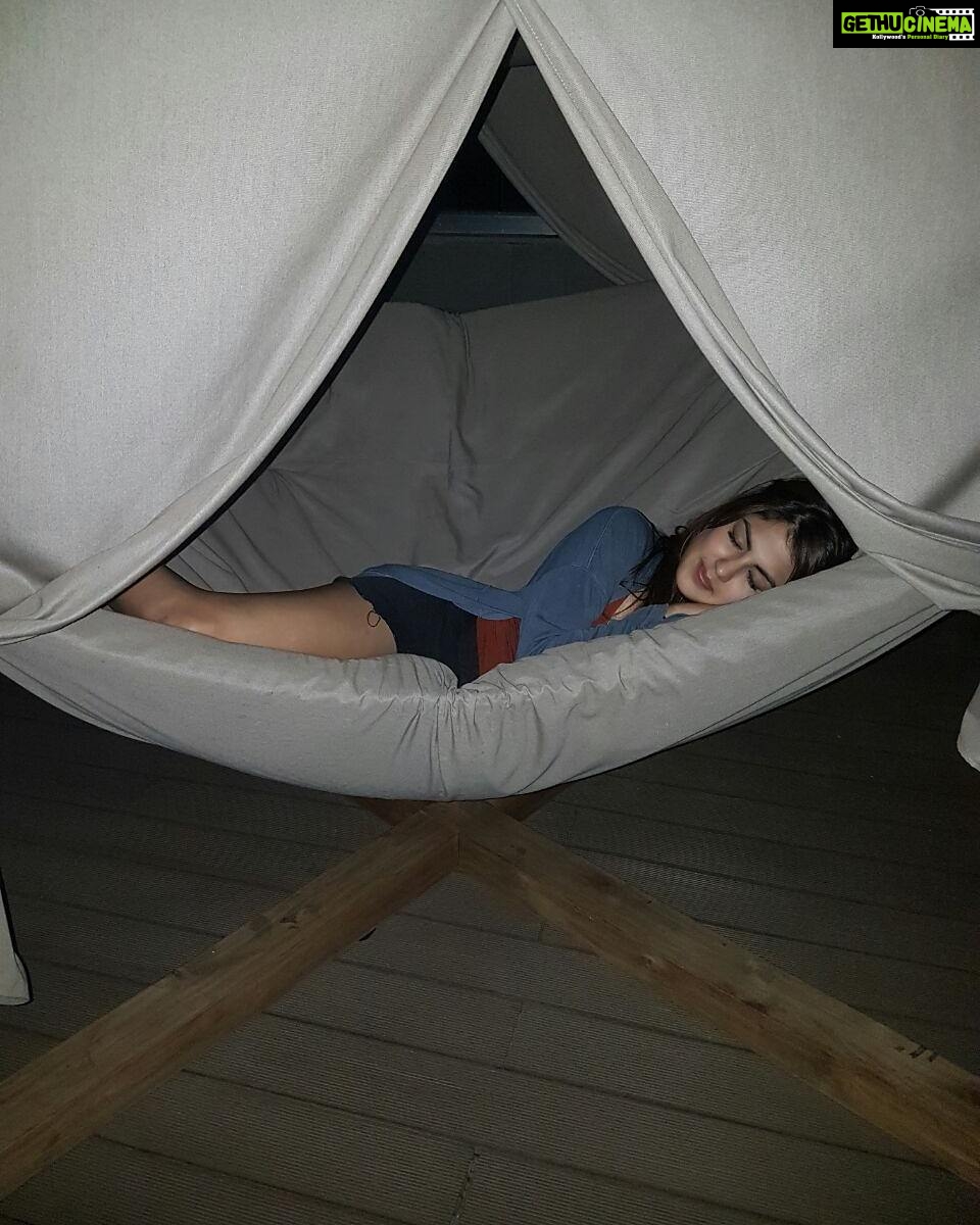 Rhea Chakraborty Instagram - When all you wanna do is pretend to sleep ! Photo courtesy - @samikshashetty1 #underthemoonlight #rheality