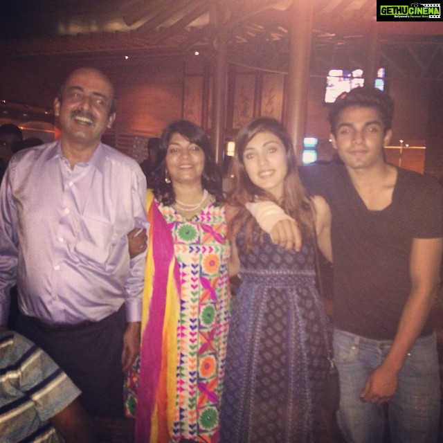 Rhea Chakraborty Instagram - The family . The chocos . The madness