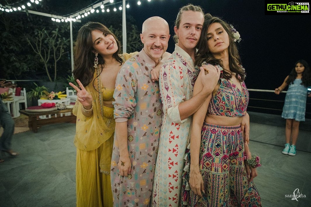 Rhea Chakraborty Instagram - Happy #shibaniday ♥️ May your jaw line get sharper, abs get stronger, clothes get cooler and heart get bigger . Nah, your heart can’t get any bigger. I love you chibie ♾ ! You are everything ♥️