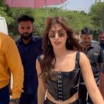 Rhea Chakraborty Instagram - Dilli 🫶🏼 #rhenew @mtvroadies @mtvindia 📸 : @makeupbyrishabk 🤗