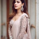 Rhea Chakraborty Instagram - Looks like a lady 😉 #rhenew Styled by : @sanamratansi Assisted by : @nirikshapoojary_ Outfit : @shlokakhialaniofficial Jewellery : @azotiique @rahejavarun 📸: @__amitclicks