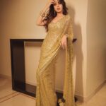 Rhea Chakraborty Instagram – Don’t burst firecrackers, be a ✨🔥

#rhenew 

Styling : @theanisha 
Saree : @manishmalhotraworld 
Jewellery : @razwada.jewels 
Makeup : @aafreenmakeupandhair 
Hair : @shefali_hairstylist.81 
📸 : @prathameshbhosale09