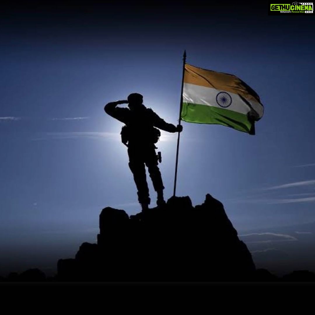 Rhea Chakraborty Instagram - 🇮🇳 Our flag does not fly because the wind moves it, It flies with the last breath of each soldier who died protecting It. Happy Army Day 🇮🇳 I salute the Indian army and the families of every army man and army woman 🙏 #faujikibeti #jaihind