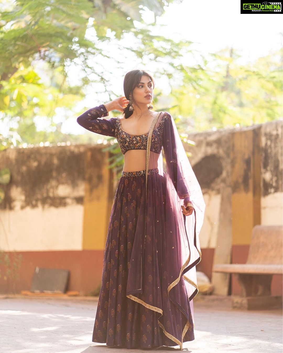 Rhea Chakraborty Instagram - On my journey to becoming a butterfly 🦋 #rhenew Styled by - @sanamratansi Outfit by - @drishtizahabia Jewellery by - @aquamarine_jewellery Makeup by - @dwiti17 @aaayeshamehta Photography by - @dieppj