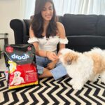Rhea Chakraborty Instagram – Happiness is puppyness 😉

#rheality #rhenew 

@droolsindia