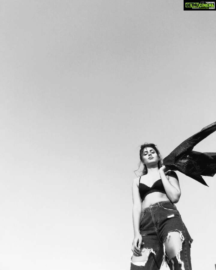 Rhea Chakraborty Instagram - There are no beautiful surfaces without a terrible depth. - Friedrich Nietzsche #rheality ♾ +1 🦅
