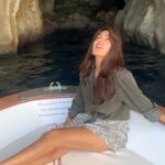 Rhea Chakraborty Instagram - #bluegrotto I see blue , you see green .. “Is this a riddle ?”, asks the queen Now you see me , now you don’t It is any colour you like , just hold ! “”Are you fooling me? “ she asks the fool , No my queen , all I’m saying is - it depends slightly on the moon 🌙 #rheality #imapoetandnowyouknowit