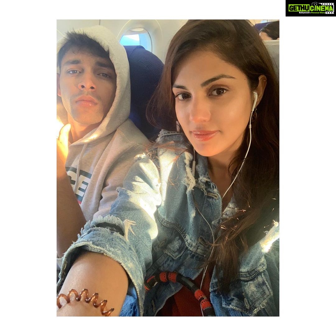 Rhea Chakraborty Instagram - My love , my life , my sweet “not so baby “ brother @showikk #rakshabandhan Rheadi loves you ❤️