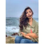 Rhea Chakraborty Instagram - SUNDAZE #rheality