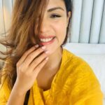 Rhea Chakraborty Instagram - Tag someone who has a gummy smile 😁#rheality