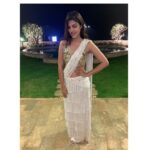 Rhea Chakraborty Instagram - Happy Dhanteras PS - my Saree has tassels 🙆🏻‍♀️, @simplysimone.official total genius Saree , @simone.khambatta 🙌