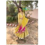 Rhea Chakraborty Instagram - #Teetukishaadi ( my only friend without an insta handle ) Outfit - @sukritiandaakritiofficial ( @aakriti_g @sukritigrover ) Jewellery- @azotiique @rahejavarun 💛