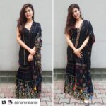 Rhea Chakraborty Instagram - When your #jalebi styles you for #jalebi promotions ! 🖤🖤🖤#Repost @sanamratansi with @get_repost ・・・ #Repost @style.cell ・・・ @rhea_chakraborty 🖤🖤 in @sukritiandaakritiofficial earrings @raabtabyrahul juttis @shilpsutra at Ganesh galli #jalebi #happyface Thank you @dipublicrelations 👊🏻 Styled by @sanamratansi @style.cell Assisted by @nikhitaniranjan