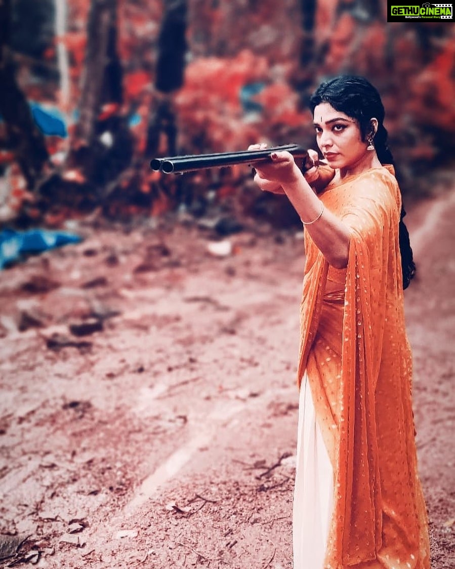 Rima Kallingal Instagram - Kill MN ! Kahaani mein twist 🤓 @neelavelichammovie