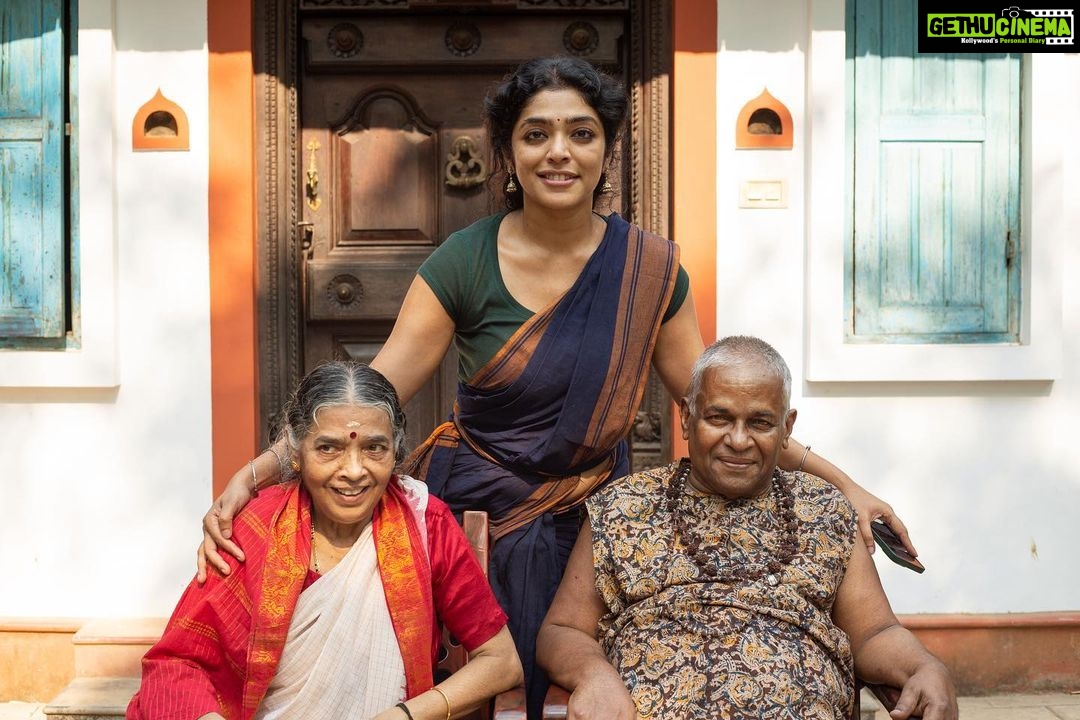 Rima Kallingal Instagram - Guru 💙🌸 @natanakairali