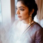 Rima Kallingal Instagram - Eye speak 💙. Styling myself as Bhargavi.. Wearing @raw_mango 📸 : @aisha_moidhu MUA : @glambysugar