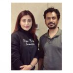 Rimi Sen Instagram - Such a pleasure meeting him🤗 @nawazuddin._siddiqui Plaza Premium Lounge