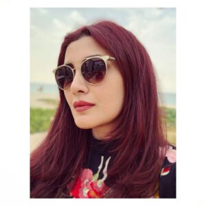 Rimi Sen Instagram - Happy holi guys❤️... sorry a bit late🙈