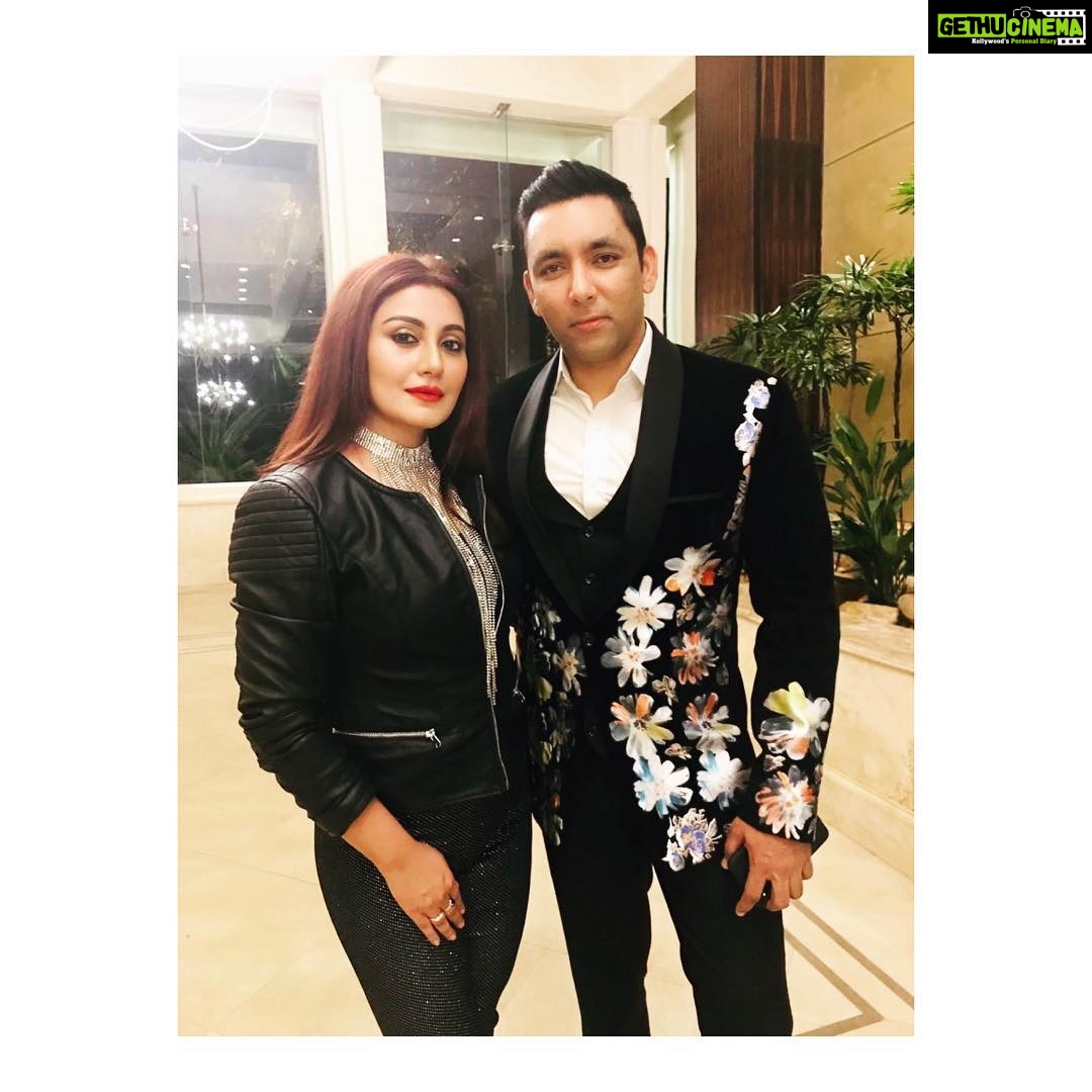 Rimi Sen Instagram - Thank you my dear @shaikfazilballys for inviting me at bally’s casino... had a wonderful time... 🙏