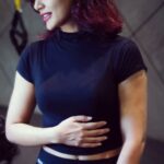 Rimi Sen Instagram - @cloud9gymandheriwest @thenayabombaywala #gym #reels #reelsinstagram #workout #fitness Mumbai, Maharashtra