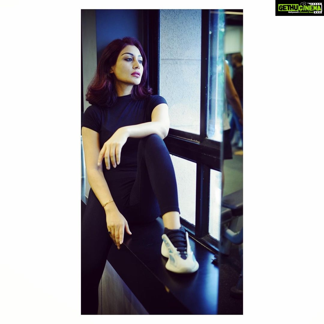 Rimi Sen Instagram - @thenayabombaywala @cloud9gymandheriwest Mumbai, Maharashtra