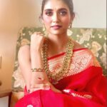 Rinku Rajguru Instagram - ❤️😊 Jwellary @jizajewellerystudio ❤️ Saree @re_weaves