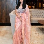 Rinku Rajguru Instagram – 🌸🌷💕

Wearing @re_weaves
Makeup 💄 @sandy__makeup_artist
Hairstyle @yogitasheth96