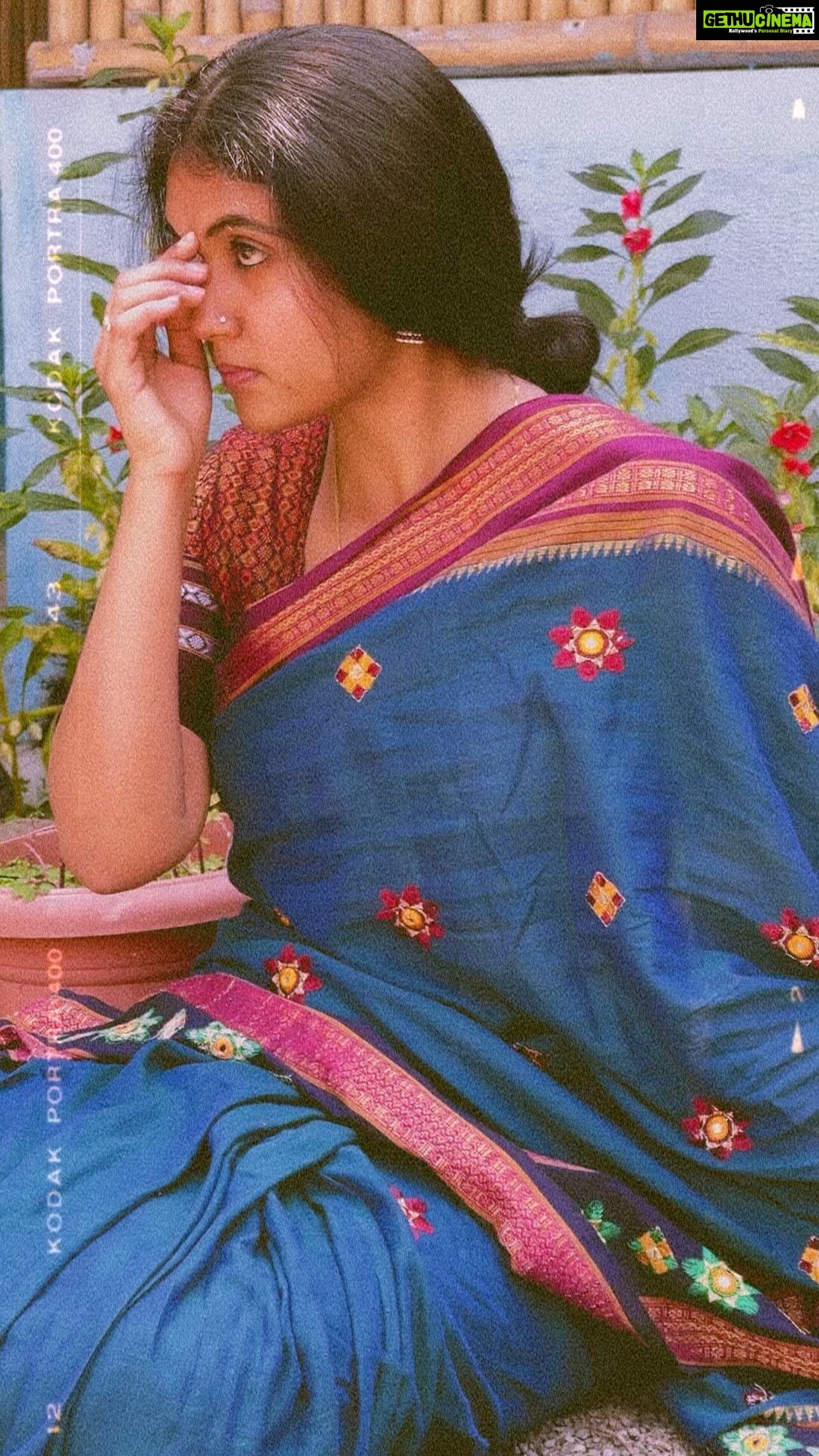 Rinku Rajguru Instagram - लोग दिवाने हैं बनावट के, हम कहा जाएँ सादगी लेकर ❤️