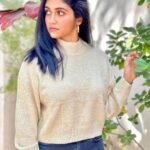 Rinku Rajguru Instagram - We’ll never have today again.🍂🍁🧡