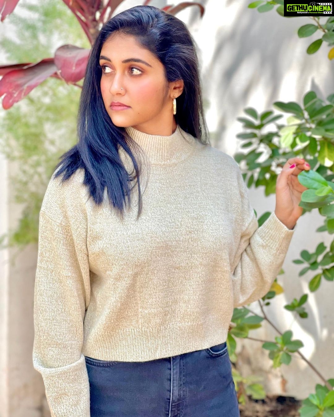 Rinku Rajguru Instagram - Weโll never have today again.๐๐๐งก