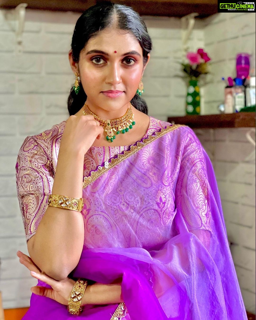 Rinku Rajguru Instagram - No one is you, and that is your superpower🌸 Jewellery by @Jizajewellerystudio ❤️ Outfit by @rinckeeparakhofficial ❤️