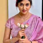 Rinku Rajguru Instagram - ❤️🌸🌈 Pic @mohamadarifmulani