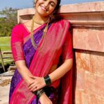Rinku Rajguru Instagram - आपणास व आपल्या परिवारास मकर संक्रांतीच्या शुभेच्छा❤️ Happy Makar Sankranti 🧿 MAY THE LIGHT OF SUN, FILL YOUR LIFE WITH RAYS OF JOYS.🌸