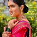 Rinku Rajguru Instagram - आपणास व आपल्या परिवारास मकर संक्रांतीच्या शुभेच्छा❤️ Happy Makar Sankranti 🧿 MAY THE LIGHT OF SUN, FILL YOUR LIFE WITH RAYS OF JOYS.🌸