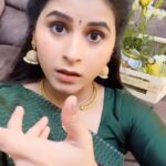 Rithika Tamil Selvi Instagram - Tag ur friend who recently had a bulb moment💡😀 . . . . . #rithika #tamil_rithika #reelsindia #reelsinstagram #vijaystars #vijaytelevision