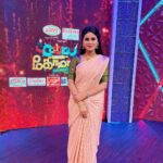 Rithika Tamil Selvi Instagram - Happy morning everyone 🍀❤️😊 Saree from @dorcas_clothing_fashion Jewels from @made_for_hers . . . . #rithika #tamil_rithika #vijaystars #vijaytelevision #cwcseason2 #cwcseason3 #cwccelebration #sareelove #traditionalwear