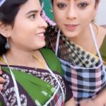Rithika Tamil Selvi Instagram - New cook in Baakiyalakshmi cooking team🧑‍🍳 😀 @suchitraks #behindthescenes #baakiyalakshmi_vijaytv #vijaytelevision #tamil_rithika