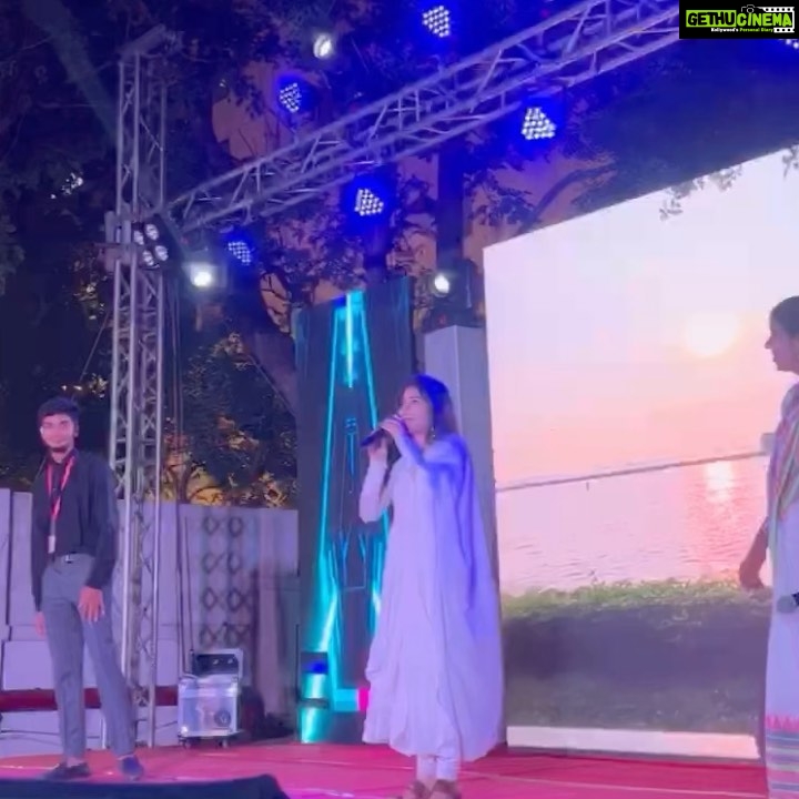 Rithika Tamil Selvi Instagram - Thank u #srminstituteofscienceandtechnology for ur unconditional love ❤️😍 . . . . #rithika #tamil_rithika #rithikatamilselvi #rithikavijaytv #vijaystars #vijaytelevision #srmcollege #srmstudents