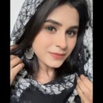 Rithika Tamil Selvi Instagram - Never stop being who you are, You are enough, You are whole, You are complete . Good morning 😊🖤🤍 Happy weekend ✌️ . . . . #rithika_tamil #rithikavijaytv #vijaystars #vijaytelevision #tamil_rithika #blacklove #rithikatamilselvi