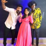 Rithika Tamil Selvi Instagram - Coming up😀👆🏻guess the show guys!!! @bjbala_kpy @iamvjvishal #rithika #kpybala #vjvishal #vijaystars #vijaytelevision #rithikavijaytv #vijaytvshow #tamil_rithika #rithikatamilselvi