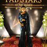 Rithika Tamil Selvi Instagram - BEST PERFORMER OF THE YEAR.... This is my first award for my work and I'm feeling thankful to all my friends and supporters who have always been there for me & trusting in me. I'll keep giving my best in what I do... Love u all ♥️ Thank U @fab_stars_iconic_awards @fab_by_faiza for the award 😊 @thenmalar_collectionz for the beautiful frame . . . . . #rithika #RithikaTamilselvi #tamil_rithika #vijaystars #vijaytelevision #rithikavijaytv #Rithika