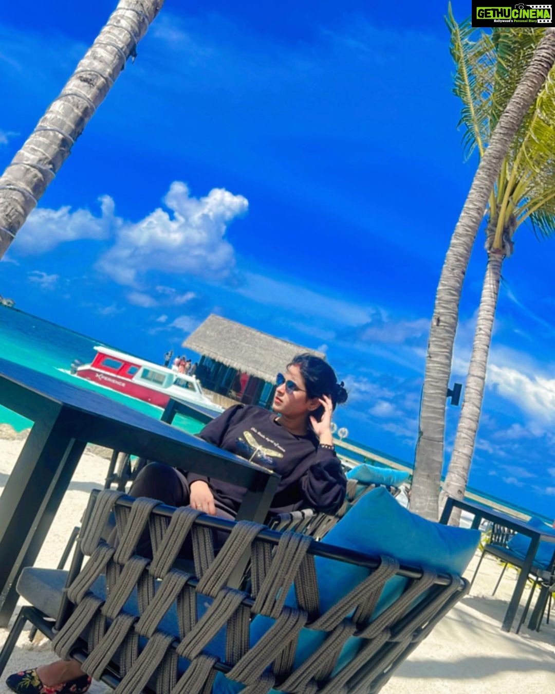 Rithika Tamil Selvi Instagram - Maldives Diaries 😎 @touronholidays my travel partner helped me for a hassle free vacation. Anyone out there who is planning for a vacation, #touronholidays will b ur best option!😀 Web link-> https://www.touron.in . . . . . #rithika #touronholidays #maldivesdiaries #triptomaldives #tamil_rithika #maldivesislands #maldivesvacation #touron