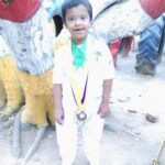 Rithika Tamil Selvi Instagram - இன்று பிறந்தநாள் காணும் என் அன்பு தம்பிக்கு இறைவன் அருள் என்றும் கிடைத்திட வேண்டுகிறேன்🙏🏻 **Throwback pics** #happybirthdaythambi #happybirthdayaakash 🥳