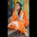 Rithika Tamil Selvi Instagram - Good evening 😊✌ . . . Chudi from @elegant_fashion_way Designer @thisadesignstudio . . #Rithika #rithikavijaytv #rithikacookwithcomali #rithika #baakiyalakshmiamirtha #Amirthabaakiyalakshmi #baakiyalakshmi_vijaytv #chudidhar #tamil_rithika