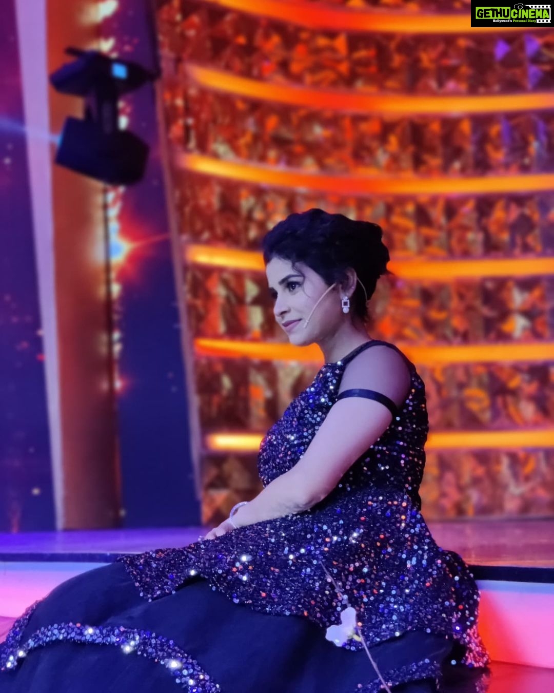 Rithika Tamil Selvi Instagram - Just do small things with great Love❤😊✌ . . . . . Stylist @sunilkarthik_sk . . . . #rithika #Rithika #rithikacwc #rithikavijaytv #tamil_rithika #vijaystars #vijaytvshow #vijaytelevision