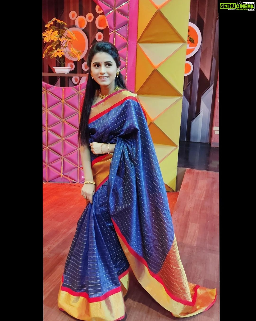 Rithika Tamil Selvi Instagram - Nothing makes a woman look more beautiful like a saree does!! π . . . Jewellery from @made_for_hers . . . #Rithika #rithikavijaytv #tamil_rithika #vijaystars #sareelove #rithikacookwithcomali #tamilselvi_rithika #rithika