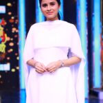 Rithika Tamil Selvi Instagram - The more you thank life, the more life gives you to be thankful for😊 Have a great day ✌ . . . . Pc : @vishnukanth_gk . . #Rithika #rithikavijaytv #tamilselvi_rithika #tamil_rithika #rithika #rithikacookwithcomali #vijaystars #vijaytvactress #vijaytelevision #comedyrajakalakkalrani #rithikacwc