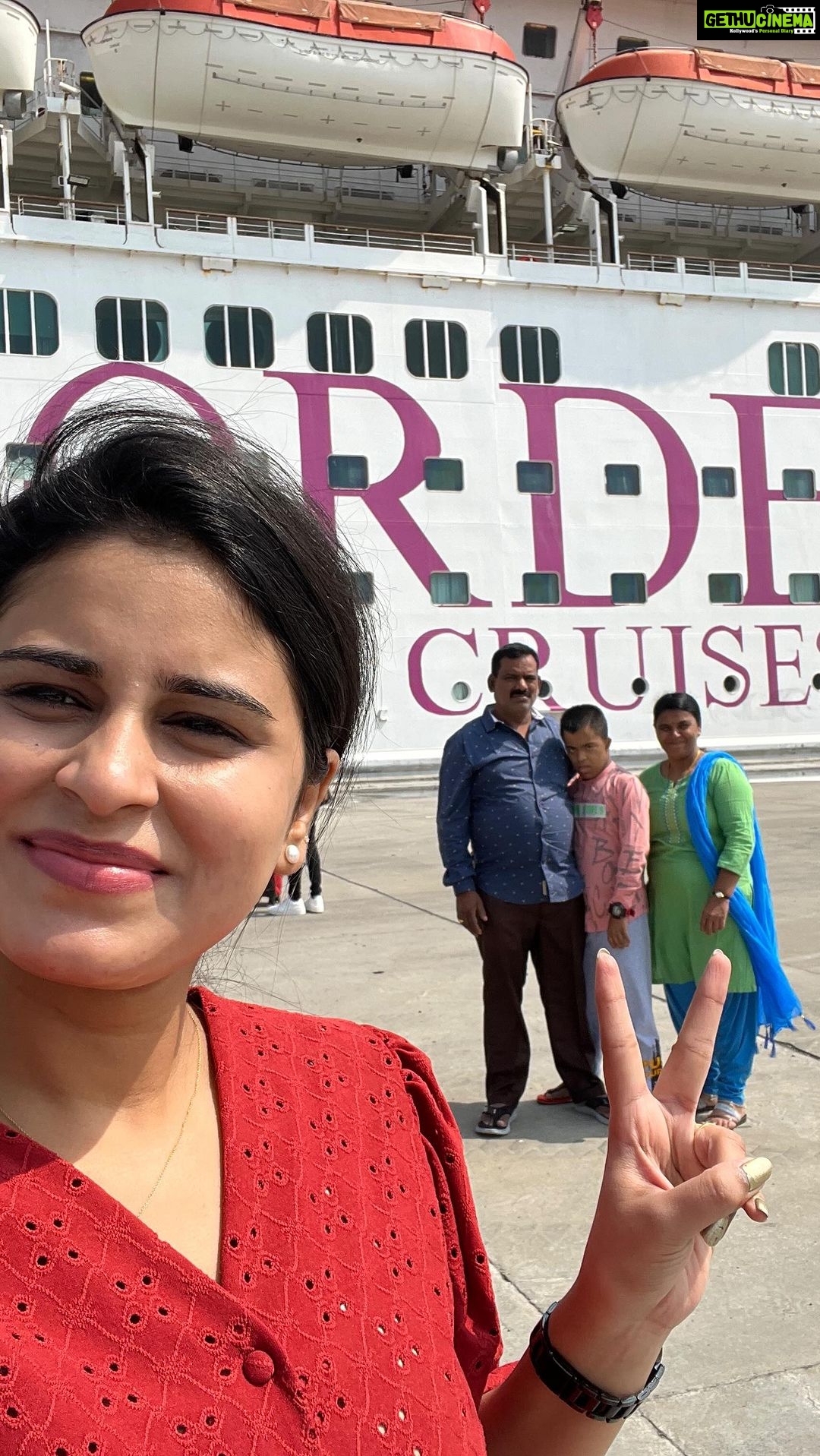 Rithika Tamil Selvi Instagram - Days to remember forever 🤩 Wonderful days in @cordeliacruises 😇 . . . . . . #rithika #tamil_rithika #cruiseship #cordeliacruises #cruisetravel #cruisetravel #reelsinstagram #reelsindia